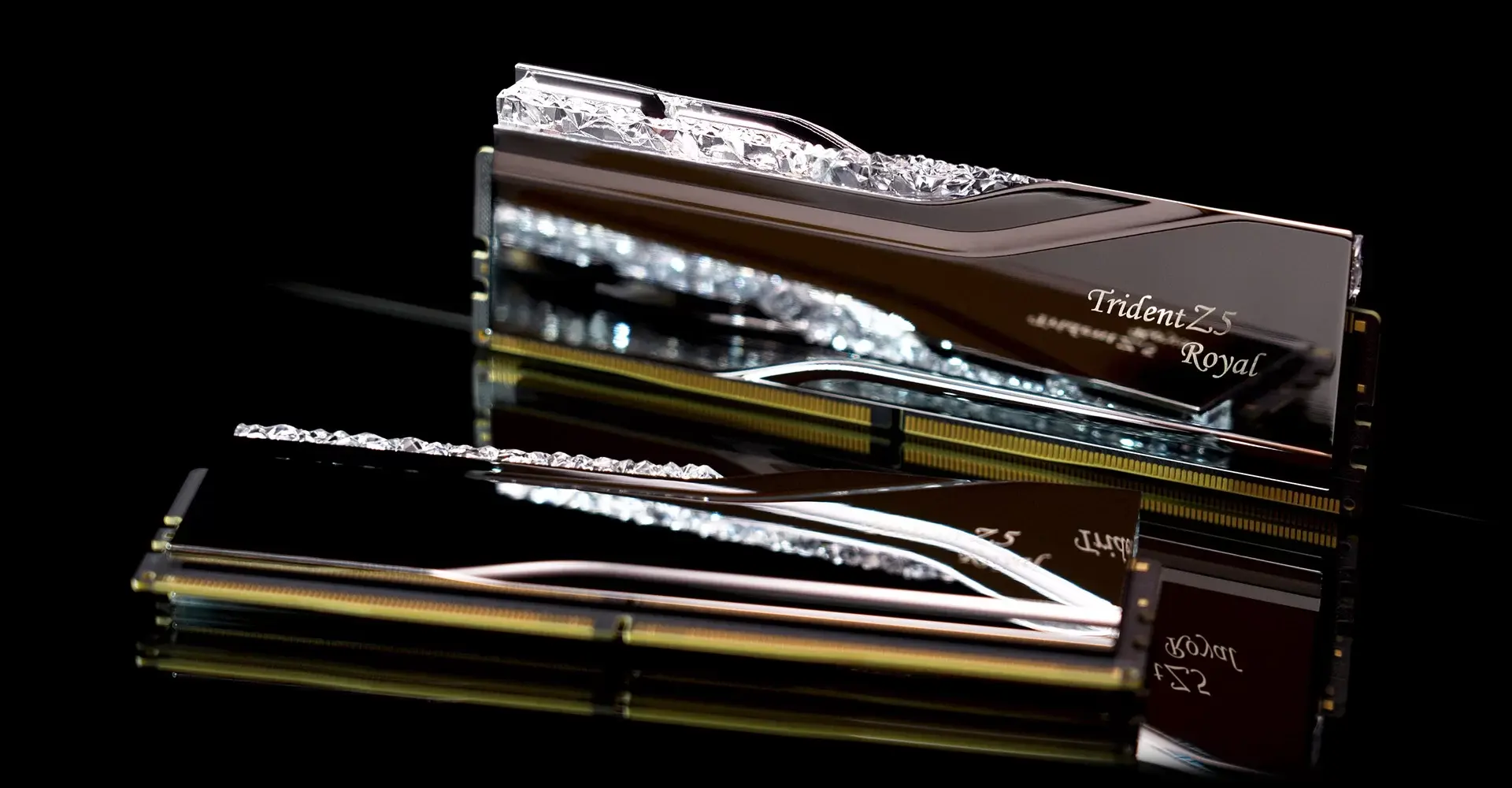 G.SKILL Trident Z5 Royal, silver — Two matching modules are pictured, on a reflective surface.